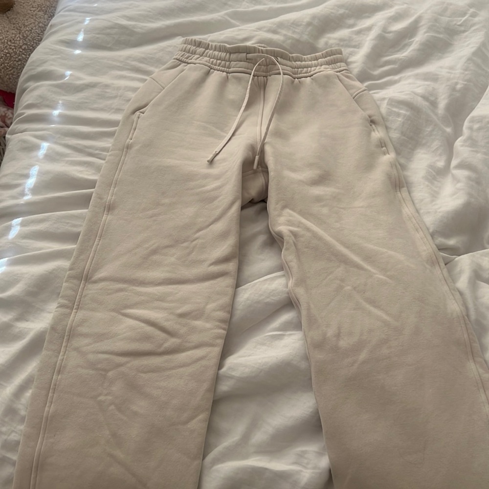 Lululemon Loungeful Pant